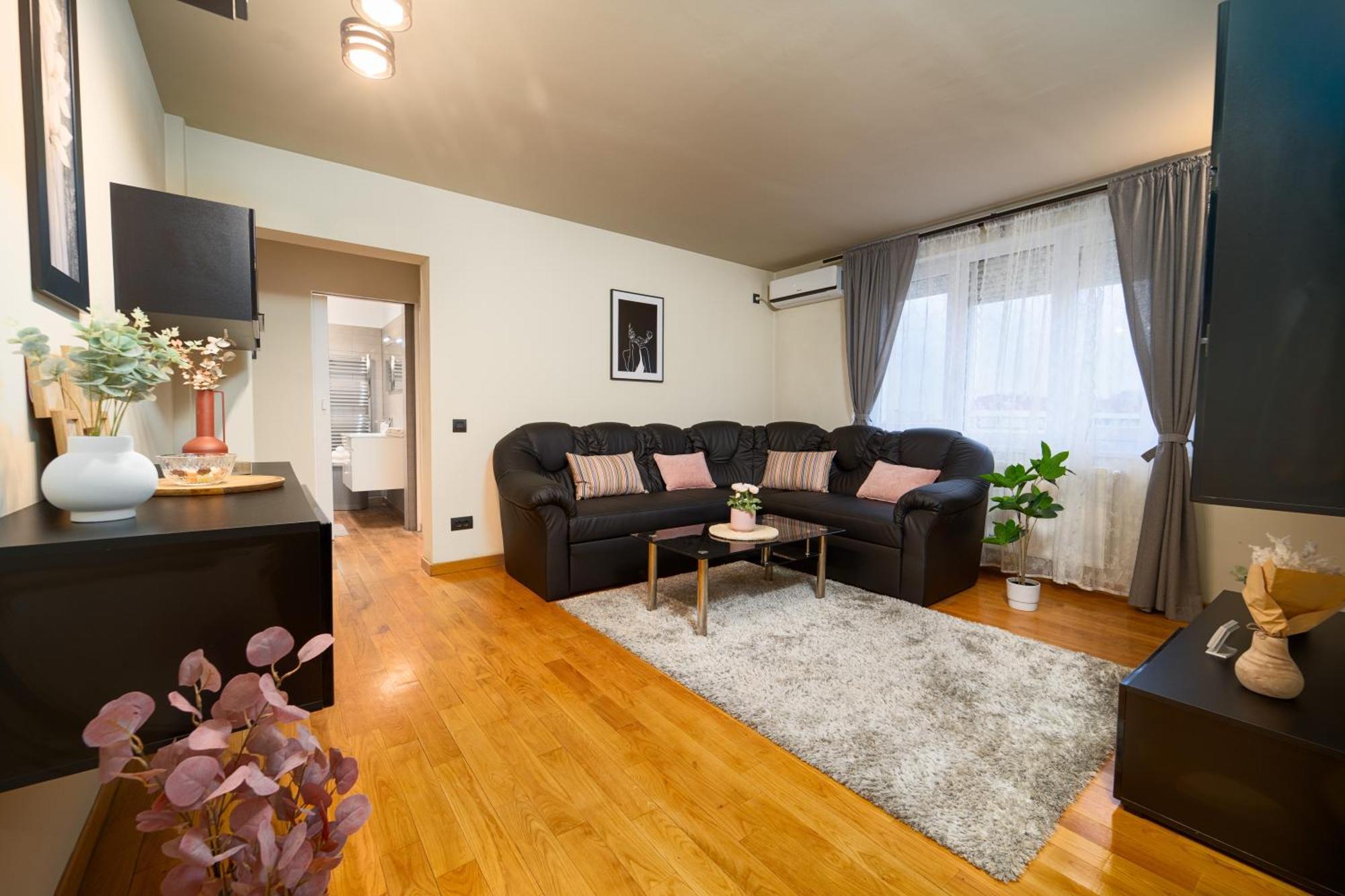 Central Elegant - Anastasia Apartment - By Openhouse 티미쇼아라 외부 사진