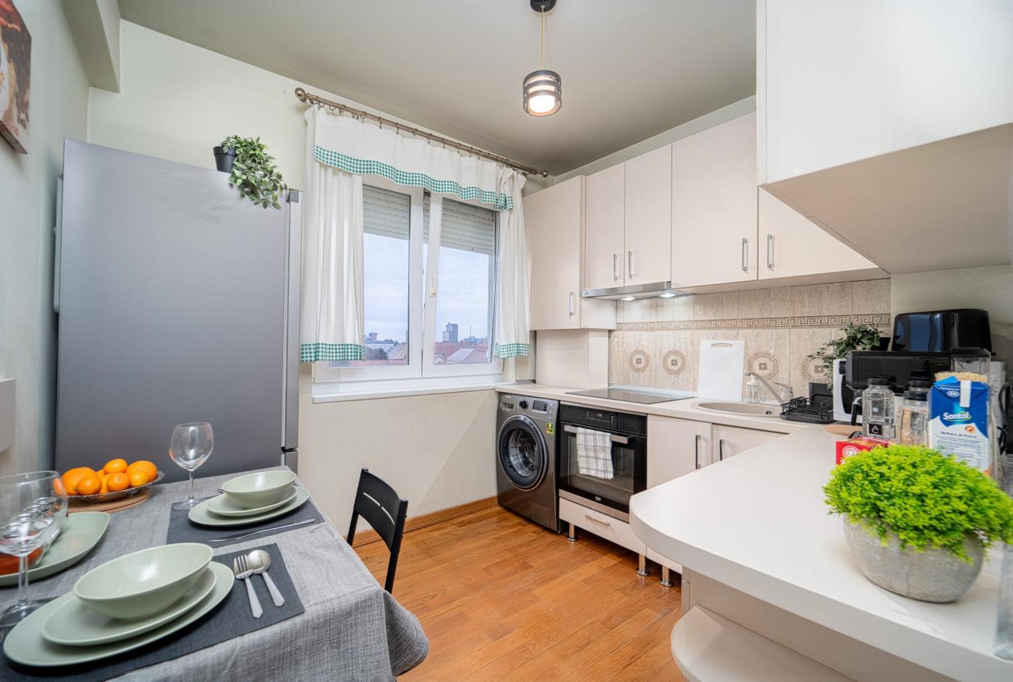 Central Elegant - Anastasia Apartment - By Openhouse 티미쇼아라 외부 사진