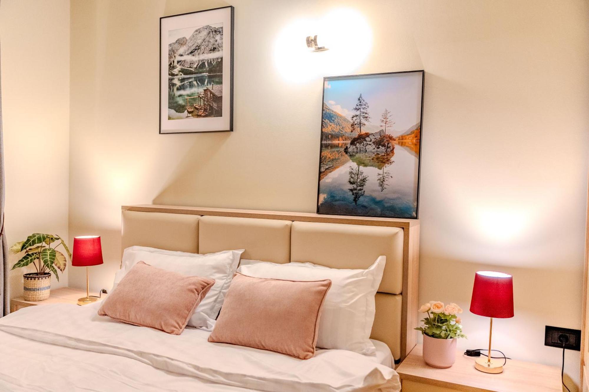 Central Elegant - Anastasia Apartment - By Openhouse 티미쇼아라 외부 사진